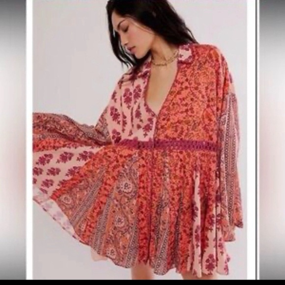 Free People Dresses & Skirts - Free People Floral Red and Pink Mini Dress babydoll bohemian boho